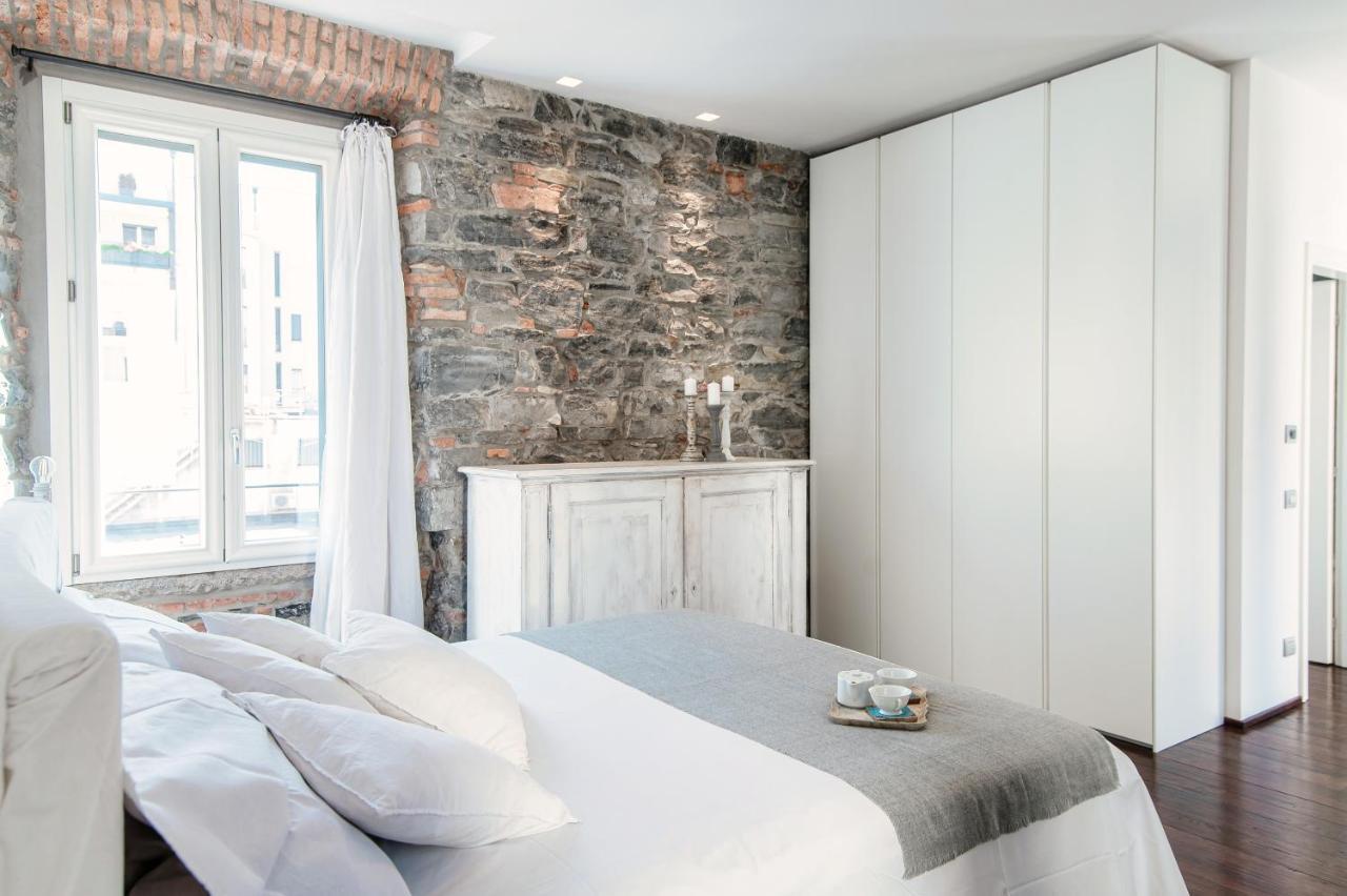 Stunning Central Como Apt By Joivy Exteriör bild